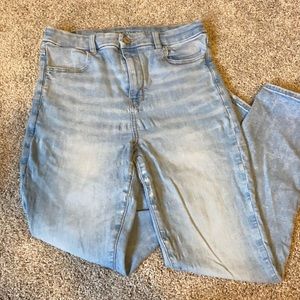 Curvy High-Rise Jeggings. American Eagle - Size 12.